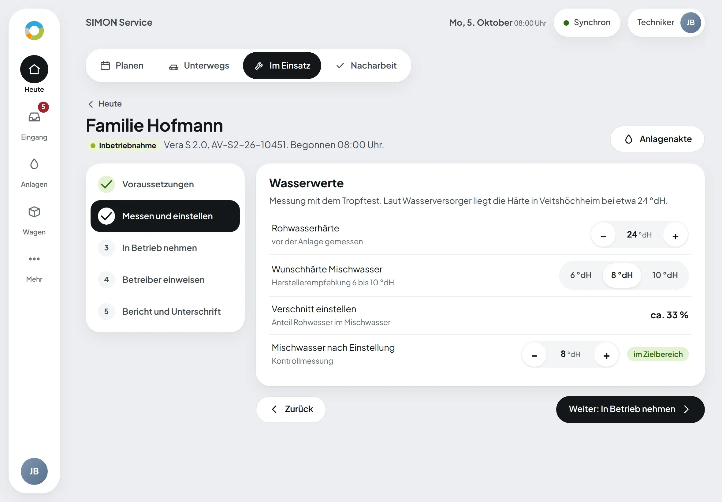 Inbetriebnahme auf dem Tablet mit Eingabe der Wasserwerte und berechnetem Verschnitt
